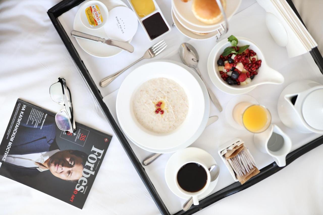 Rahat Palace Hotel Алма Ата Екстериор снимка Room service breakfast